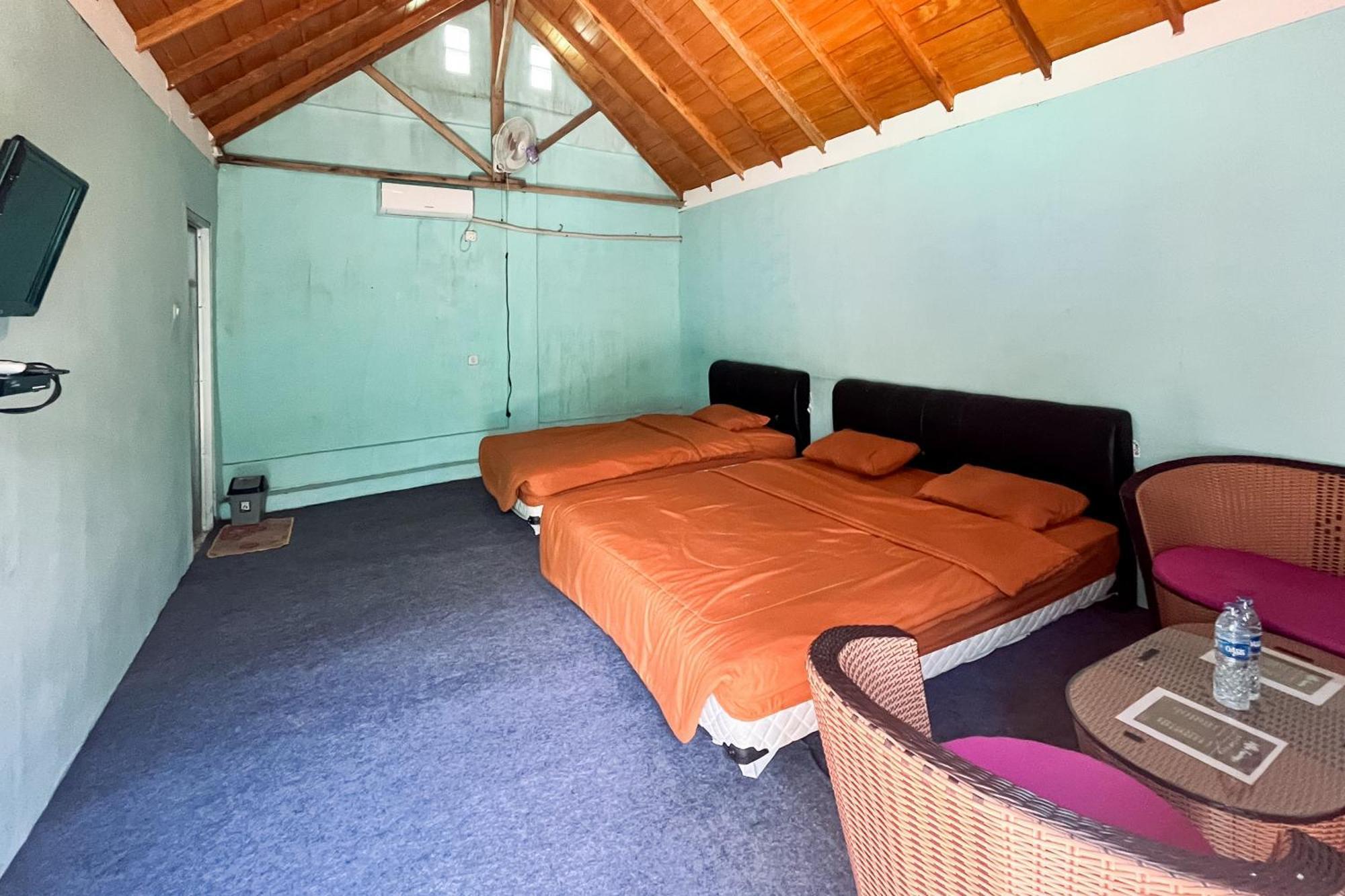 Reddoorz At Villa Waterfun Favour Pagar Alam Pagaralam Exterior photo
